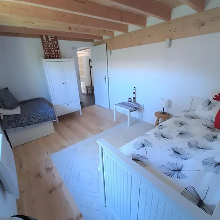 Front De Alpesi faház