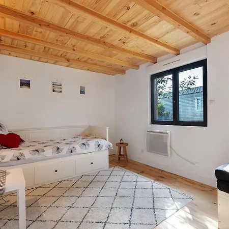 Front De Holiday home